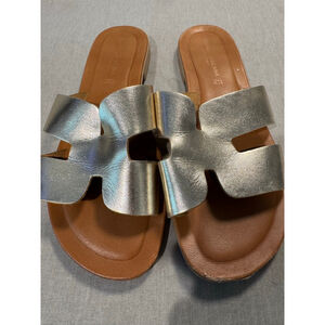 Women's DONNA TOSCANA Gold & Brown Leather Sandals Size 8.5